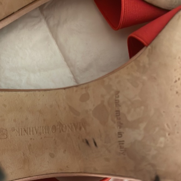 Gorgeous Manolo Blahnik heels - Picture 5 of 10